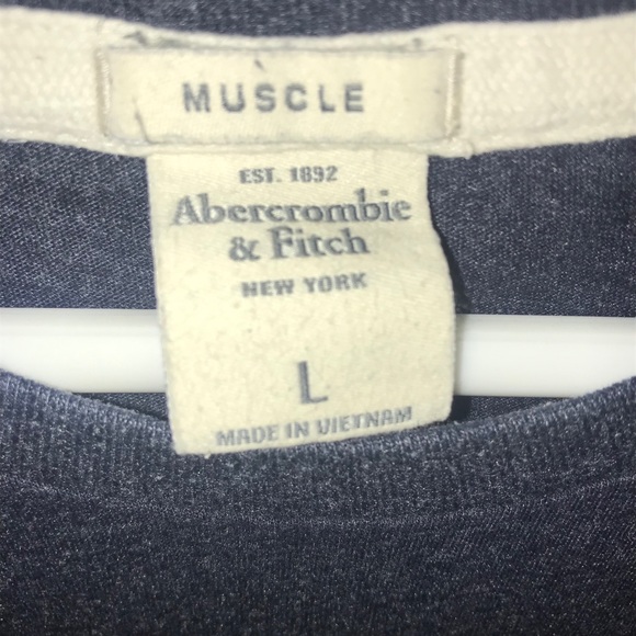 Abercrombie & fitch muscle men shirt - Picture 2 of 2